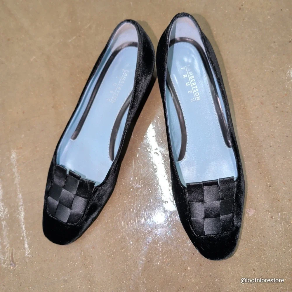 Lambertson Truex‎ Size 38 Women Black Velvet Woven Square Toe Kitten Heel Pumps